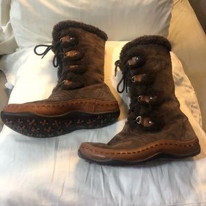 North Face Abby PrimaLoft Women’s Boots Size 9